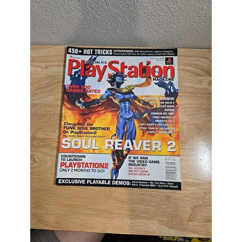 PlayStation Magazine Soul Reaver 2 Metal Gear Solid 2 September 2000 Issue 36